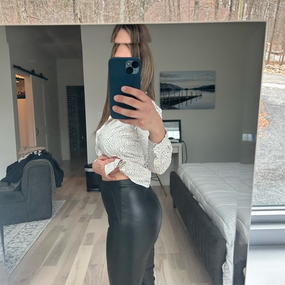 Zara pants - Picture 2 of 7